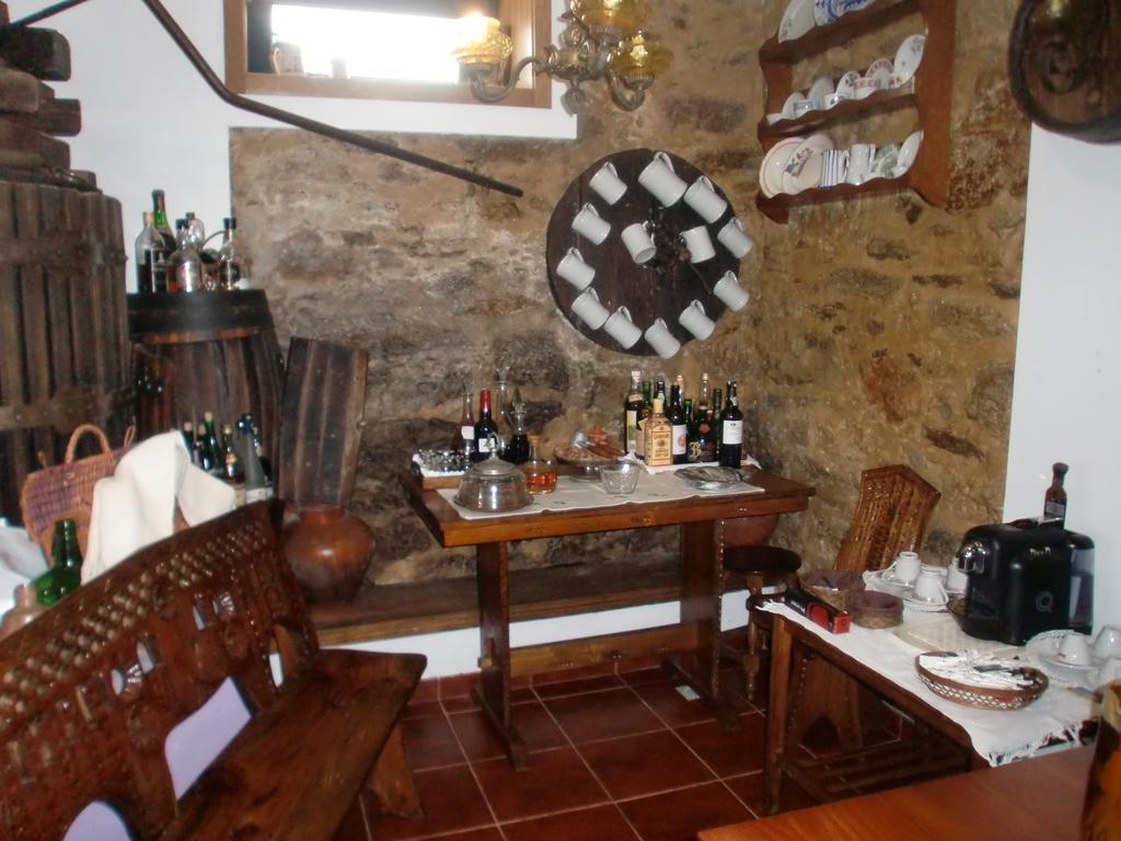 Casa De Coelhosa Hotel Vale de Cambra Luaran gambar